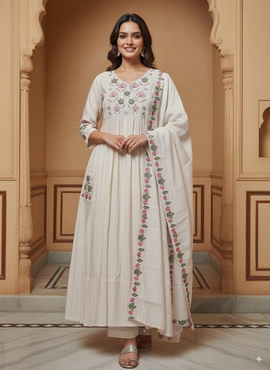 Off-white Mul Chanderi A-line kurtaset with dupatta